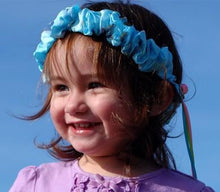 Load image into Gallery viewer, Silk Dress Up Garland