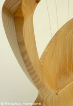 Load image into Gallery viewer, Choroi Pentatonic Harp - Kinder Lyre