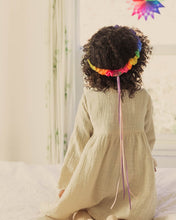 Load image into Gallery viewer, Silk Dress Up Garland