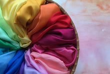 Load image into Gallery viewer, Play Silks