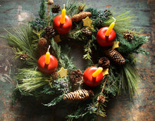 Load image into Gallery viewer, Advent Apple Wreath