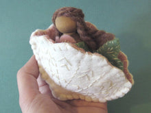 Load image into Gallery viewer, Wee Felt Mermaid and Clamshell Bed Complete Sewing Kit