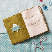 Load image into Gallery viewer, Needle Case Felt Craft Kit
