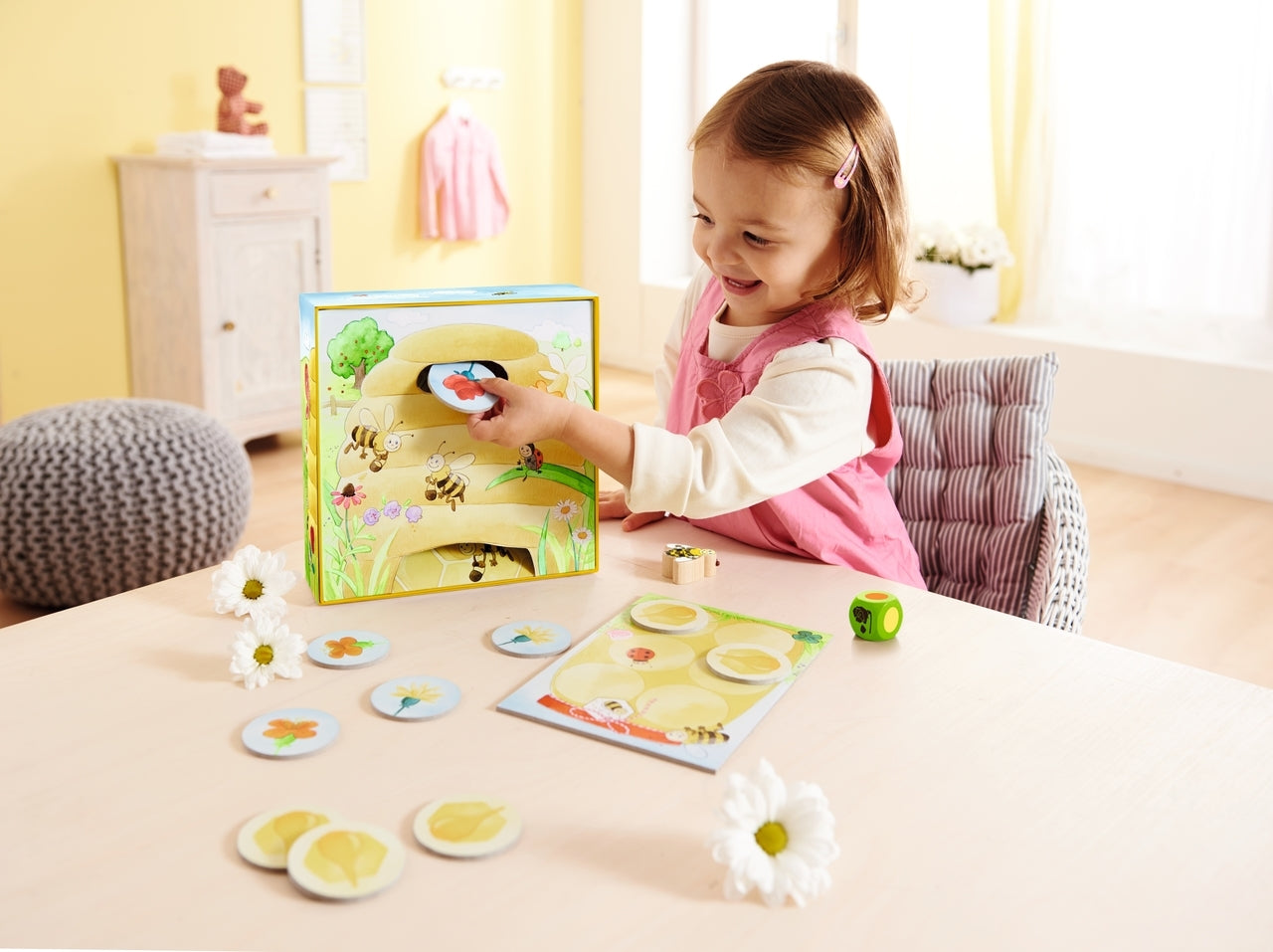 Hanna Honeybee Cooperative Game