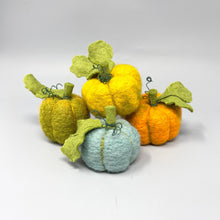 Load image into Gallery viewer, Woolly Pumpkins Needle Felting Kit
