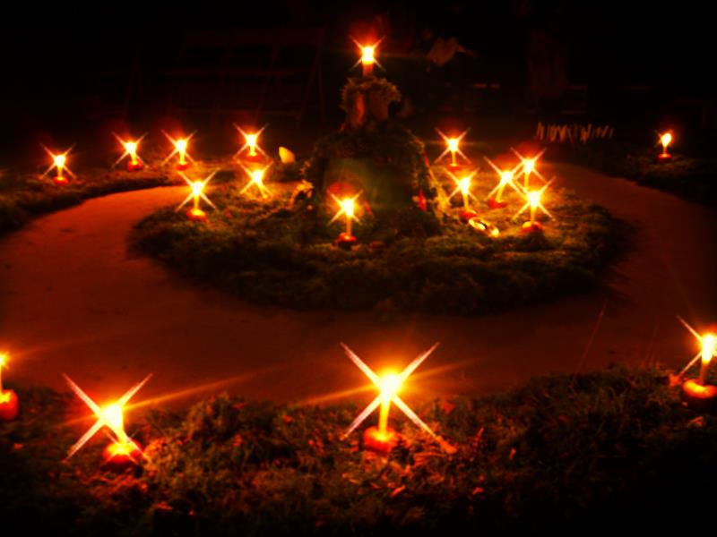 Advent Apple Wreath