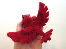 Load image into Gallery viewer, Wee Felt Cardinal Complete Sewing Kit
