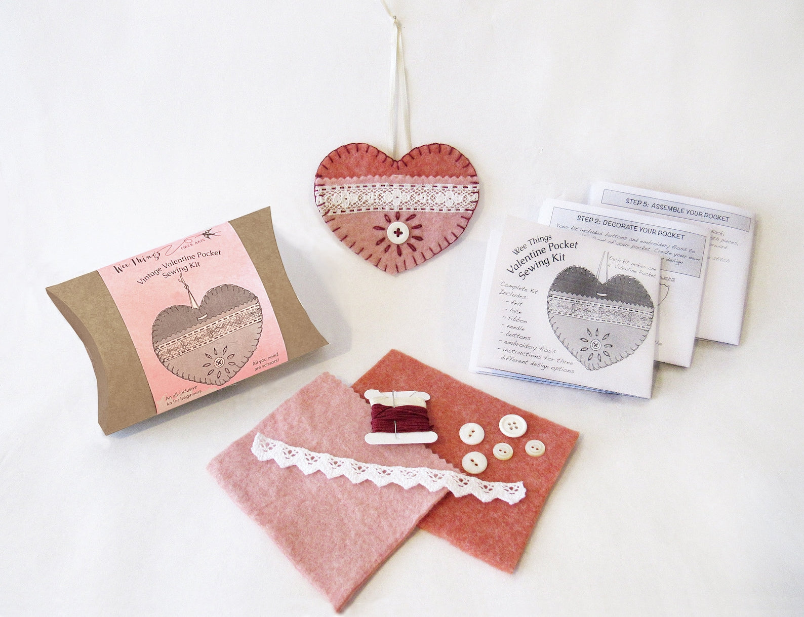 Wee Felt Vintage Valentine Pocket Complete Sewing Kit